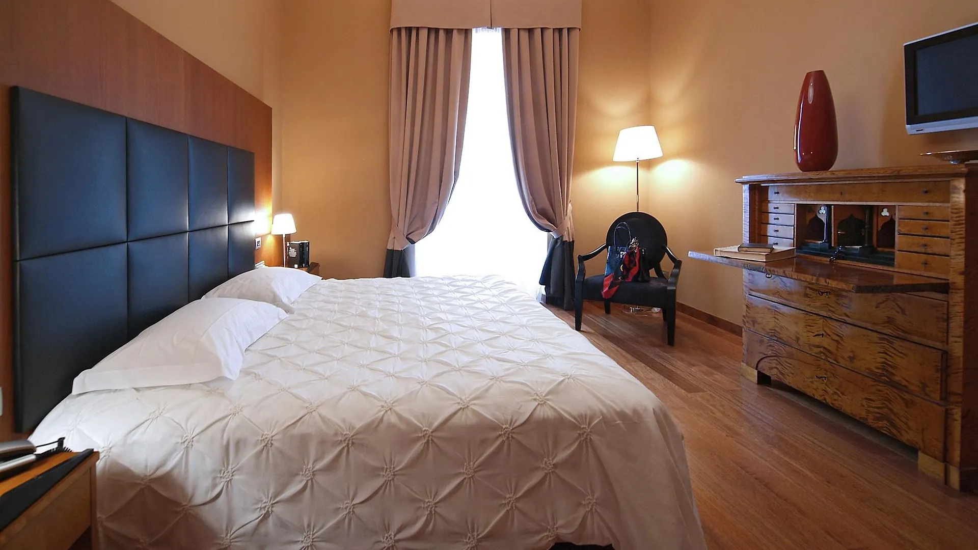 Hotel Porta Felice & Spa Palermo 4*,  Italy